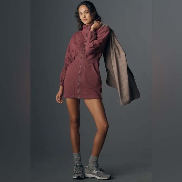 NWT Anthropologie Daily Practice Long-Sleeve Pop Trick Dress Burgundy Size M - Picture 2 of 13